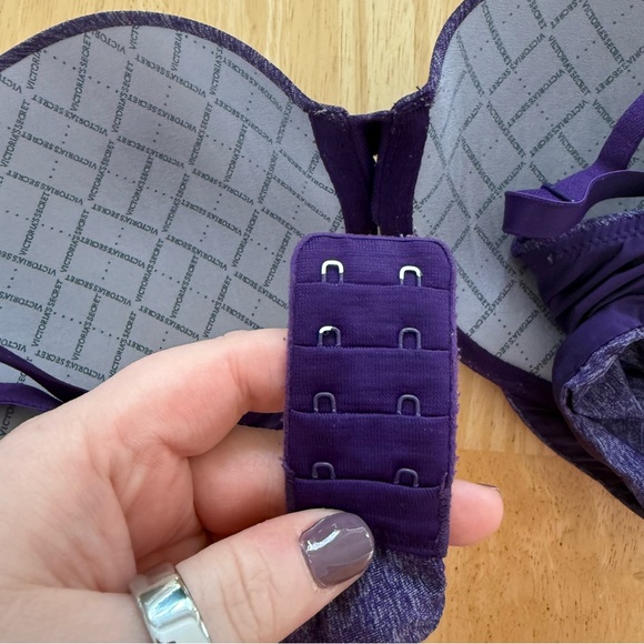 Victoria's Secret Padded Perfect Coverage Bra - Picture 4 of 5